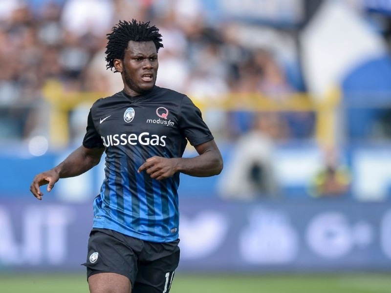 Franck Kessié thi đấu trong đội hình của CLB Atalanta