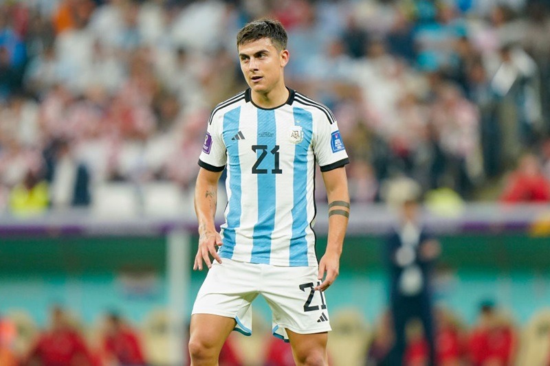 Paulo Dybala thi đấu trong màu áo của tuyển quốc gia