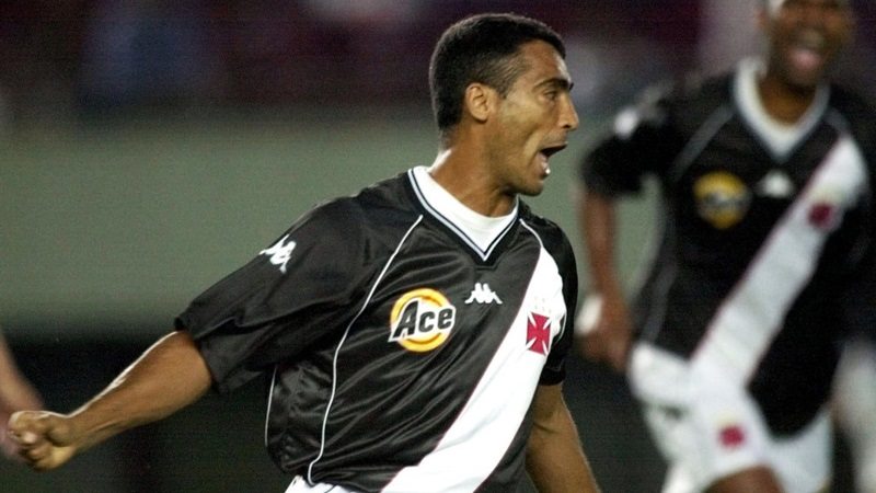 Romário - Huyền thoại bóng đá trong màu áo của Vasco